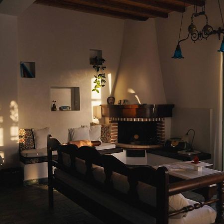 Romano Garden House - Land Tales Agios Romanos Luaran gambar