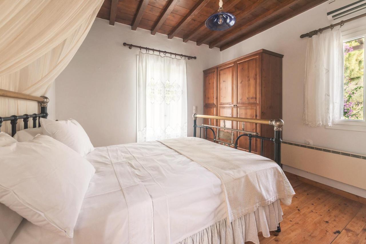 Romano Garden House - Land Tales Agios Romanos Luaran gambar