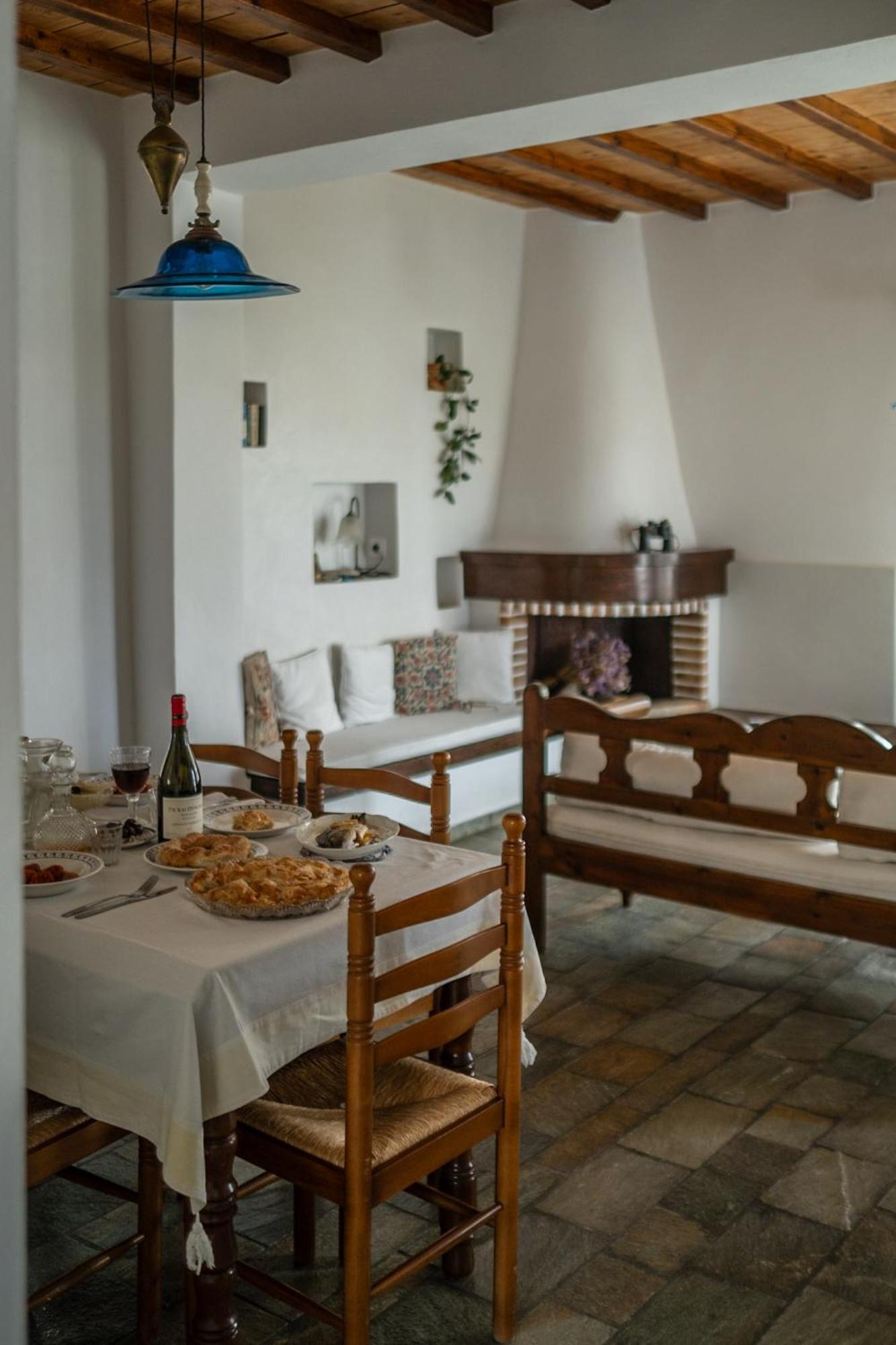 Romano Garden House - Land Tales Agios Romanos Luaran gambar