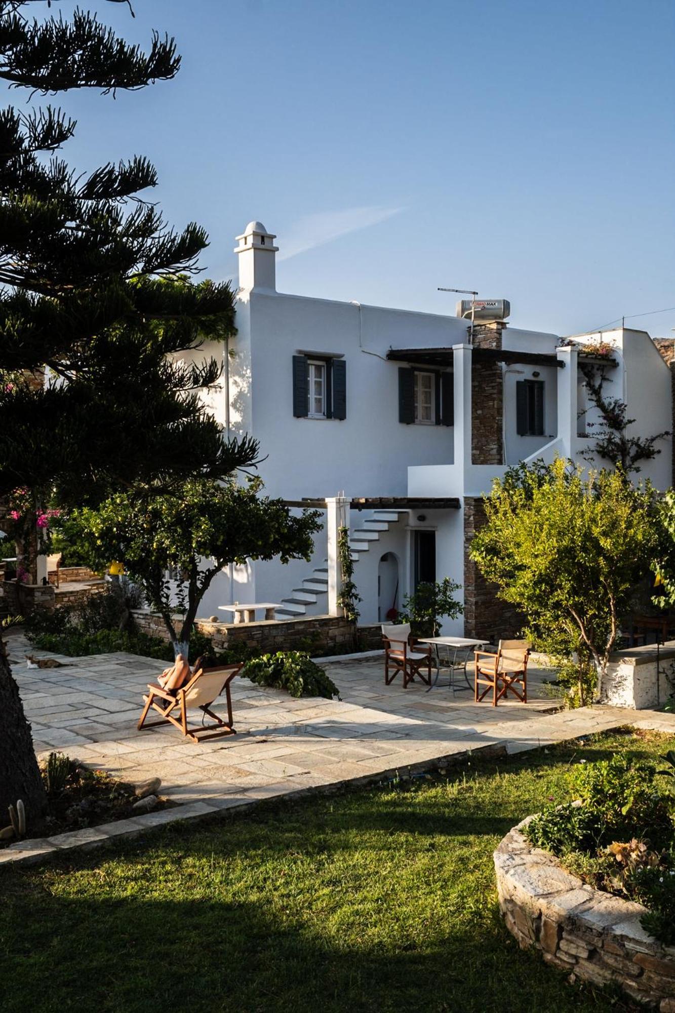 Romano Garden House - Land Tales Agios Romanos Luaran gambar